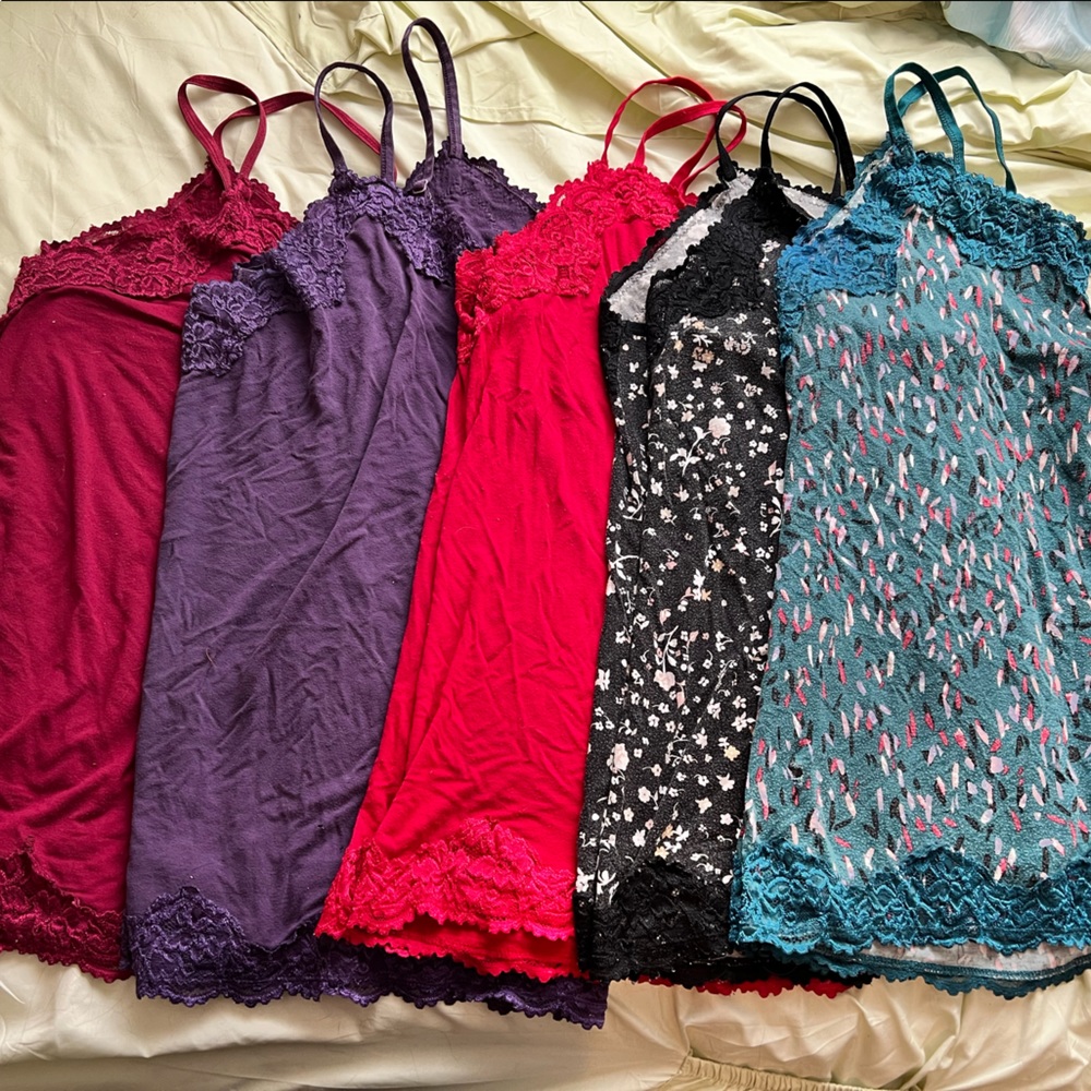 pack of 5 Lane Bryant Lace Cami’s in size 22/24